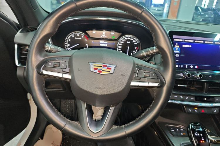 Used Cadillac CT5 2021 Revised 28T Luxury Version Steering Wheel