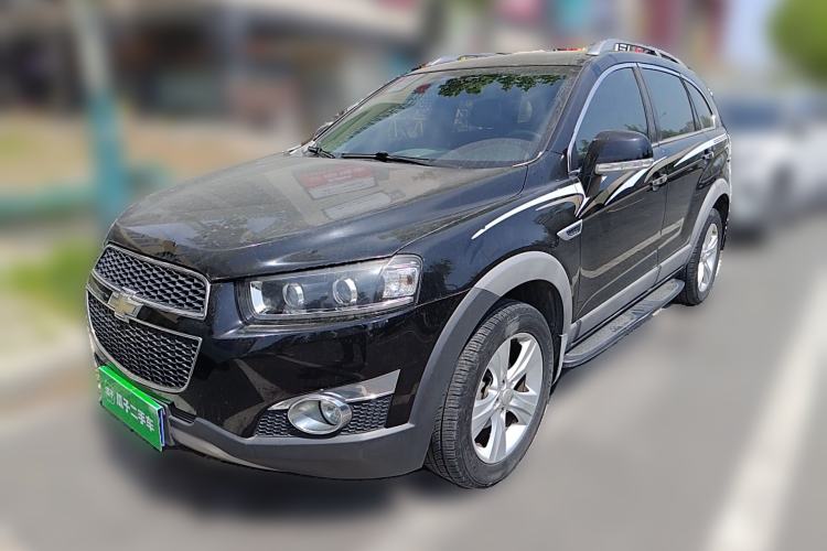 Used Chevrolet Captiva 2012 2.4L 4x4 Flagship Edition 7 Seats