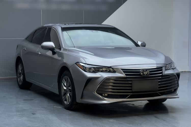 Used Toyota Avalon 2019 2.0L Luxury Edition China VI Standard Exterior 1