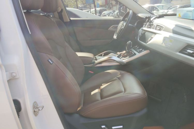 Used Geely Auto Emgrand X7 Sport 2016 1.8TD Automatic ZhiZun Version Right Front Seat