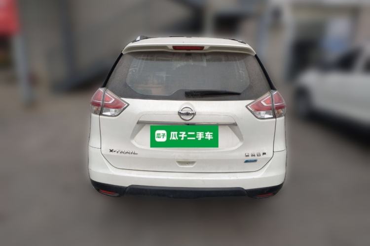 Used Nissan X-Trail 2017 2.0L Manual Classic Edition 2WD
