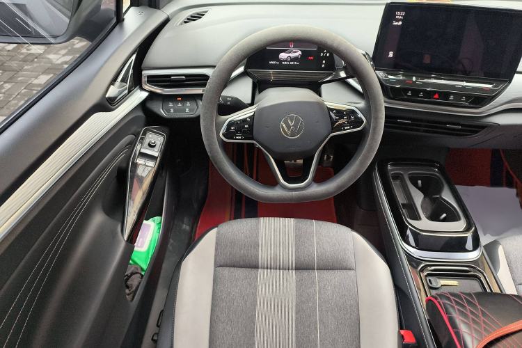 Used Volkswagen ID.4 CROZZ 2021 Long-Range PURE+ Two-Wheel Drive Version