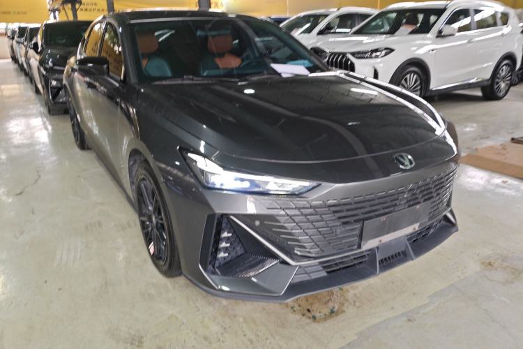 Used CHANGAN UNI-V iDD 2023 Zhidian iDD 1.5T 113km Smart & Fun Version (Rapid Edition) Exterior 1