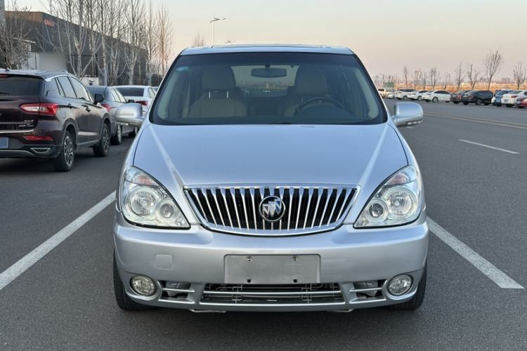 Used Buick GL8 2014 2.4L Executive Edition
