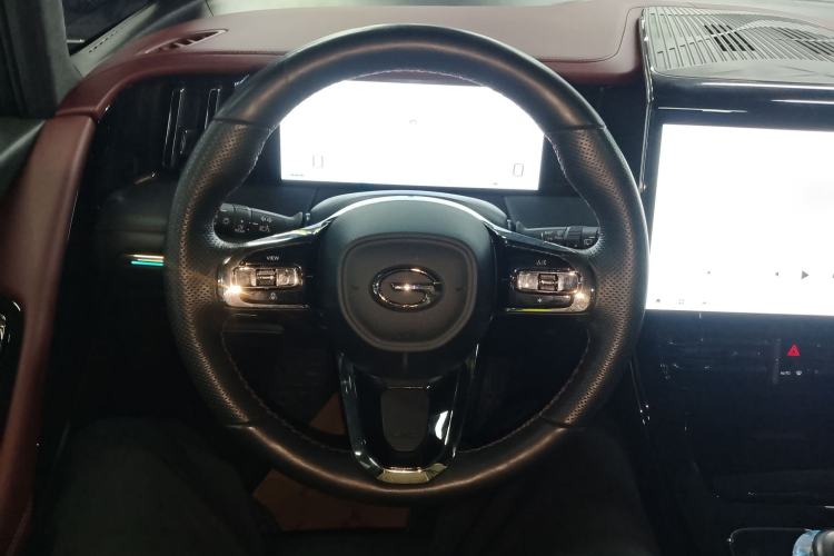 Used GAC Trumpchi M8 2023 Zongshi Series Dual-Motor Supreme Edition Steering Wheel
