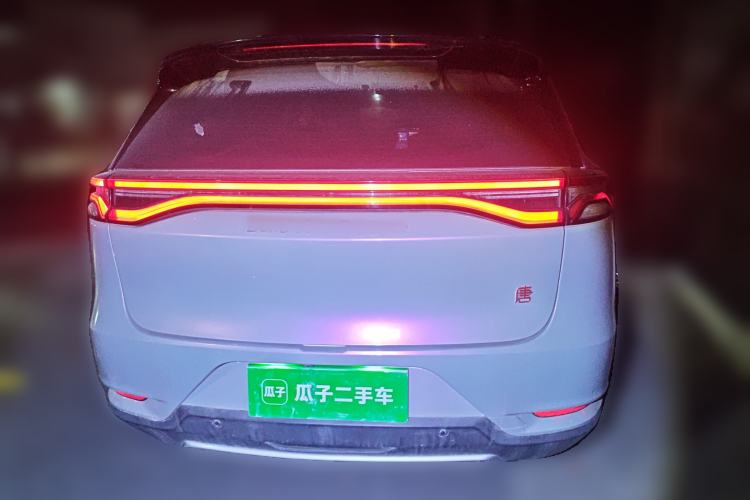 Used BYD Tang 2019 2.0T Automatic SmartConnect Luxury Edition 5 Seats China VI Standard