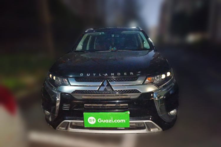 Used Mitsubishi Outlander 2020 2.4L 4x4 Zhi Xiang Edition 7-Seater