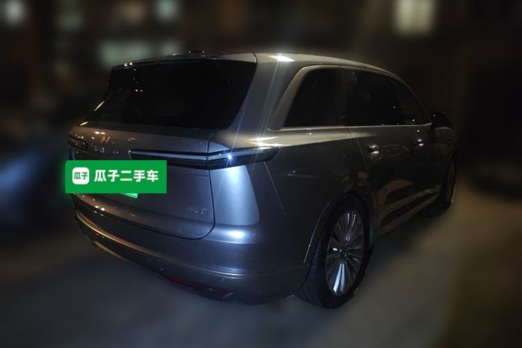 Used ONVO Luxeed L90 2025 Model—Max Six-Seater Version Rear Right 45 Deg