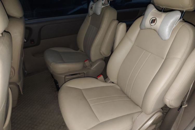 Used Buick GL8 2011 2.4L CT Comfort Edition
