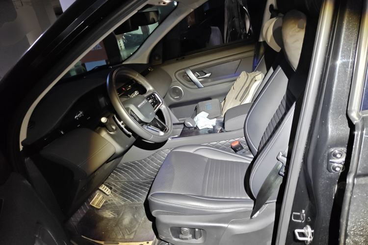 Used Land Rover Discovery Sport 2025 249 PS Performance Tech Edition
