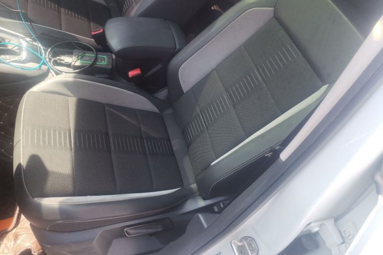 Used Volkswagen T-ROC 2020 280TSI DSG Two-Wheel-Drive Elite Version