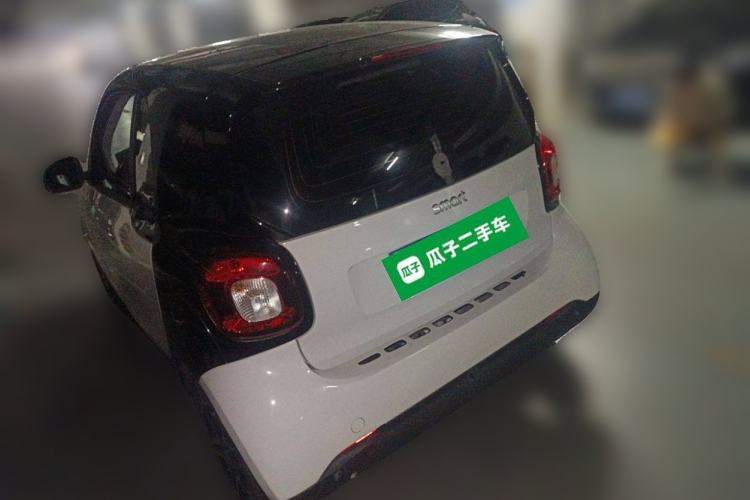 Used smart fortwo 2019 0.9T 66kW Hardtop Wind Power Edition China VI