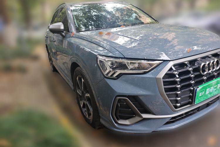 Used Audi Q3 2022 40 TFSI RS Package Performance Model
