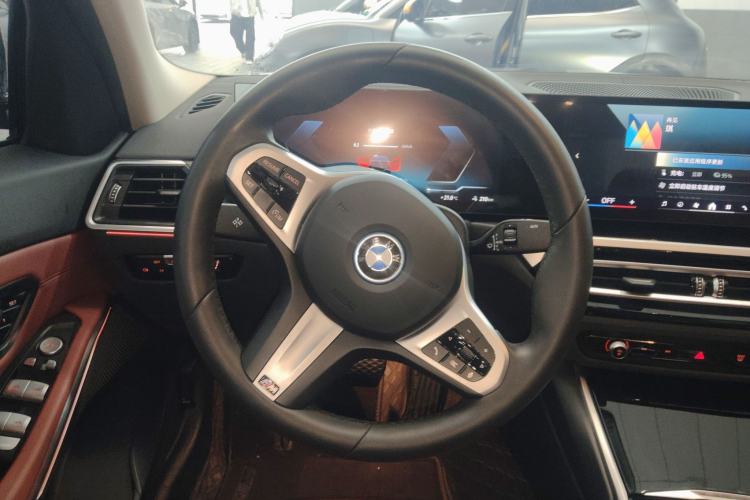 Used BMW i3 2024 eDrive 35 L Steering Wheel