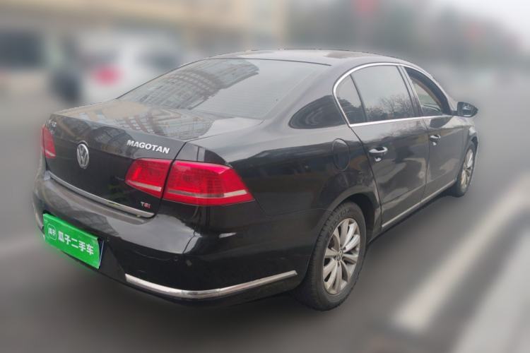 Used Volkswagen Magotan 2012 Revised 1.8TSI Luxury Version Rear Right 45 Deg