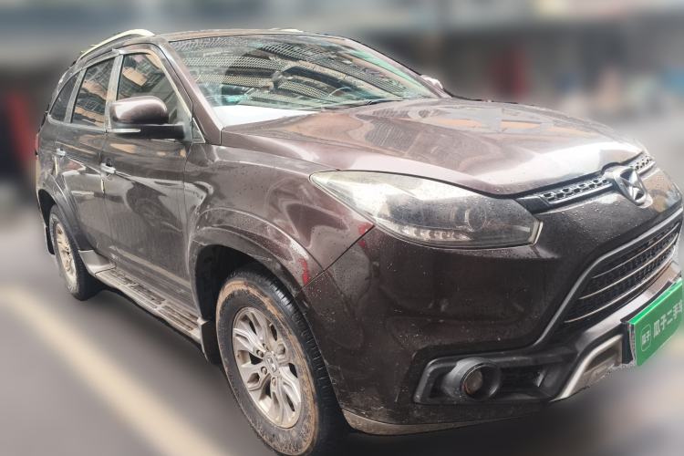 Used JMC Yusheng S350 2017 2.0T Automatic 2WD Diesel Luxury Version with Sunroof 5 Seats Front Right 45 Deg