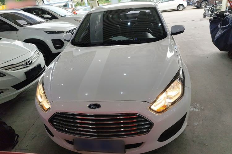 Used Ford Escort 2017 Revised Version 1.5L Automatic Comfort Edition
