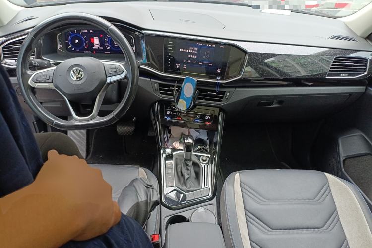 Used Volkswagen Tayron GTE Plug-in Hybrid 2020 1.4T Luxury Model Center Console