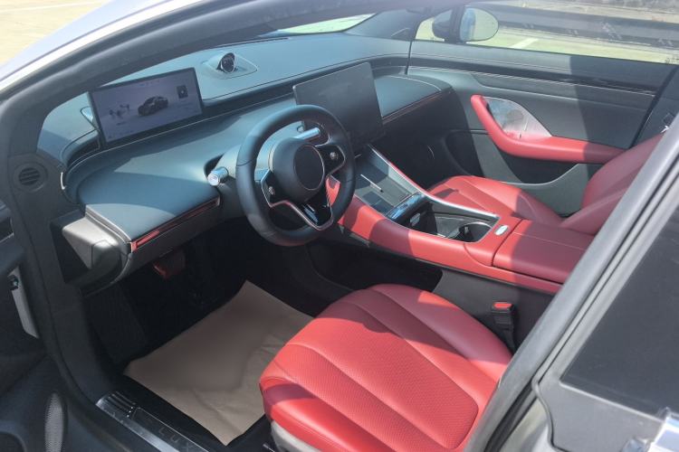 Used Hima Luxeed S7 2024 Max RS
