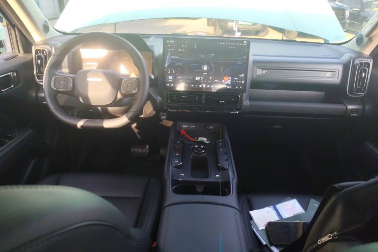 Used Haval Raptor New Energy 2026 Model Hi4 200 Ultra Flagship Edition Center Console