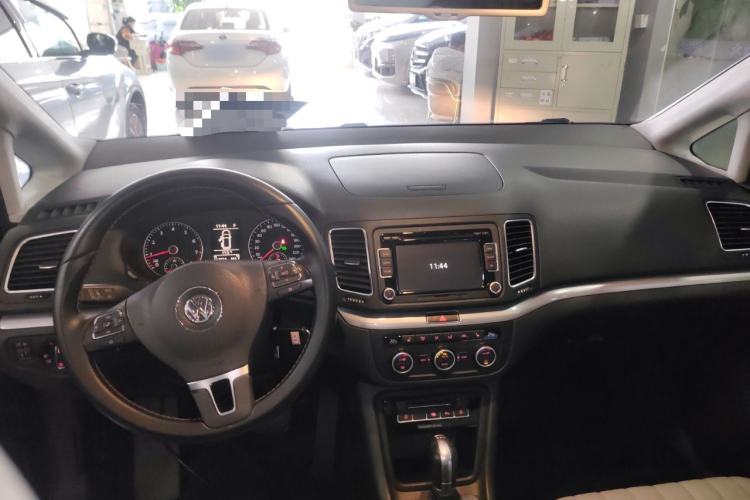 Used Volkswagen Sharan 2013 2.0 TSI Comfort Model
