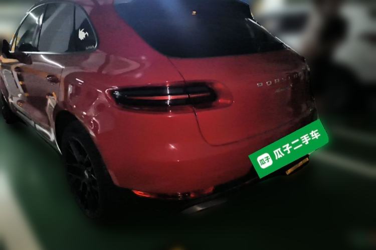 Used Porsche Macan 2017 Macan 2.0T Rear Left 45 Deg