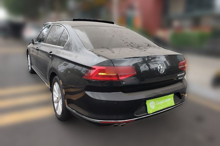 Used Volkswagen Magotan 2017 330TSI DSG Leading Model Rear Left 45 Deg