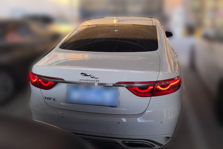 Used Jaguar XFL 2021 XFL 2.0T P200 Two-Wheel-Drive Elite Luxury Edition Rear