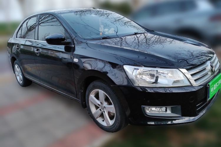 Used Volkswagen Santana 2015 1.6L Manual Comfort Edition