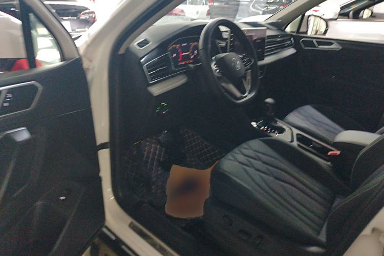 Used Volkswagen Tiguan L 2022 330TSI Automatic Two-Wheel Drive Smart Edition