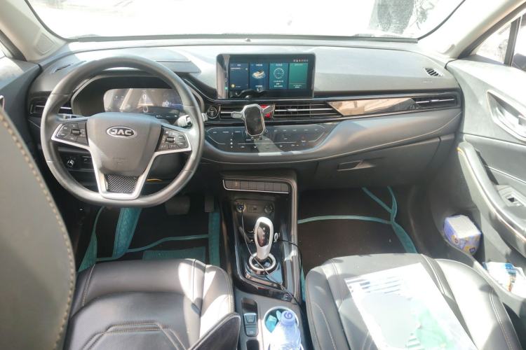 Used JAC Group iEVS4 2019 Luxury Smart Connectivity Model