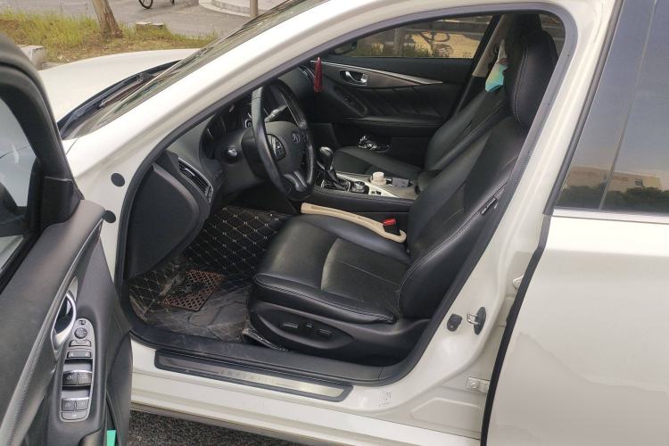 Used Infiniti Q50L 2016 2.0T Enjoyment Edition