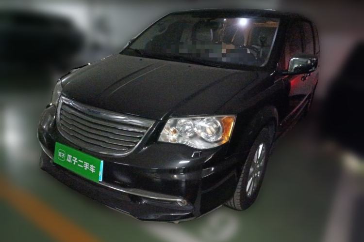 Used Chrysler Grand Voyager 2013 3.6L Luxury Edition