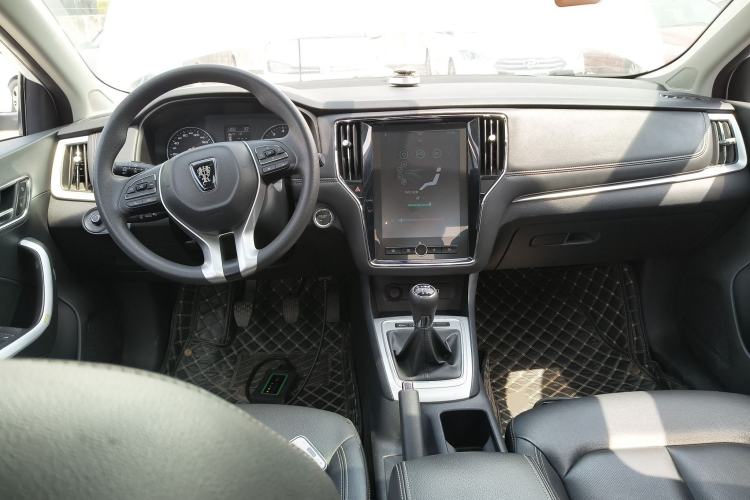 Used Roewe i6 2020 PLUS 1.6L Manual 4G Connect Glory Flagship Edition