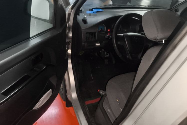 Used Wuling EV50 2021 5-Seater Version Ningde 41.86 kWh
