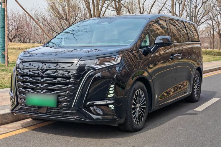 Used Denza D9 2022 DM-i 970 Four-Wheel Drive Prestige Model