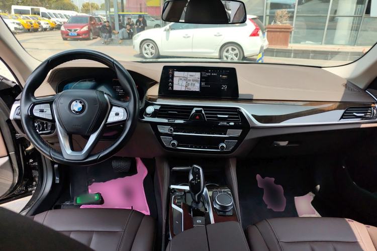 Used BMW 5 Series 2020 525Li Luxury Package
