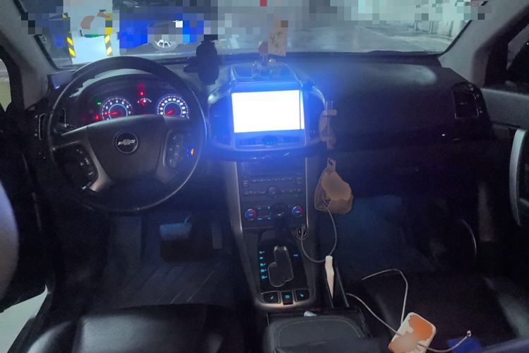 Used Chevrolet Captiva 2014 2.4L 4x4 Flagship Edition 7 Seats
