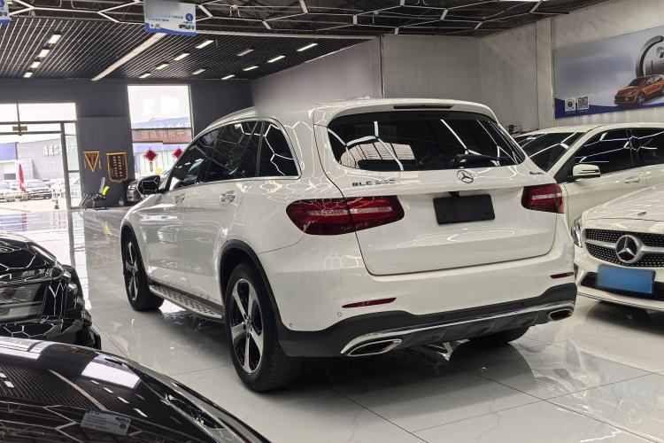 Used Mercedes-Benz GLC 2018 GLC 260 4MATIC Luxury Model