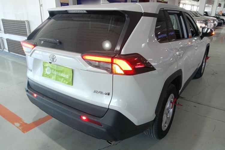 Used Toyota RAV4 2024 2.0L CVT Two-Wheel Drive Urban Edition