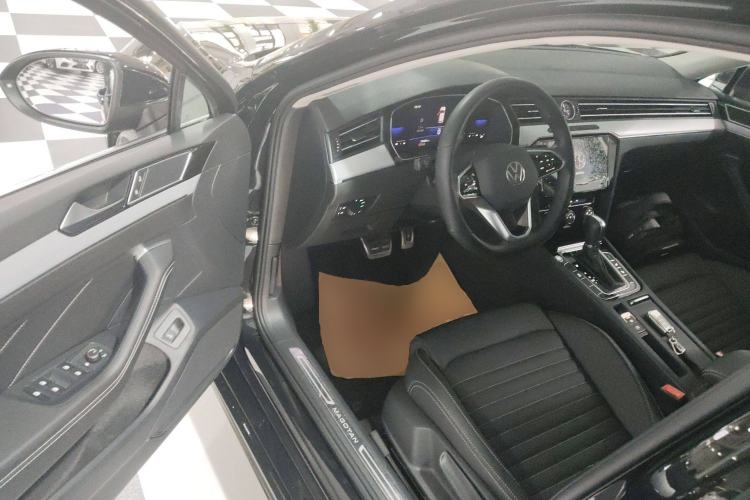Used Volkswagen Magotan 2023 2 Million Units Limited-Edition 280TSI DSG Comfort Version
