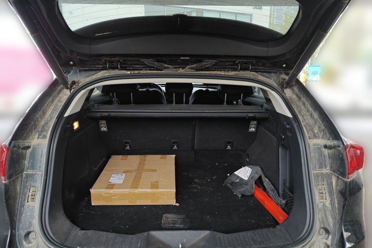 Used Wey VV7 2017 2.0T Ultra-Luxury Version Trunk