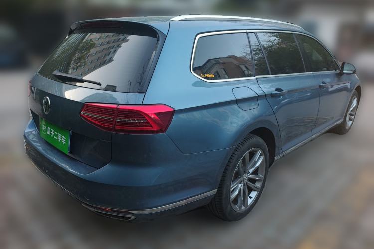 Used Volkswagen Variant 2018 380TSI Two-Wheel Drive Comfort Edition Rear Right 45 Deg