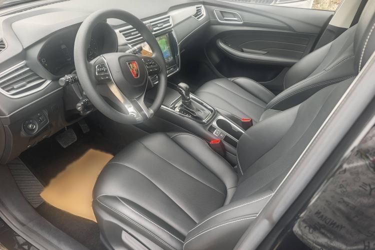 Used Roewe i5 2020 1.5L Automatic 4G Connect Luxury Flagship Edition
