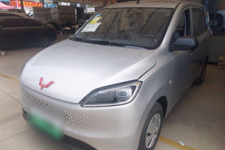 Used Wuling Hongguang New Energy 2025 Extended-Range Hybrid 50 km Standard Version