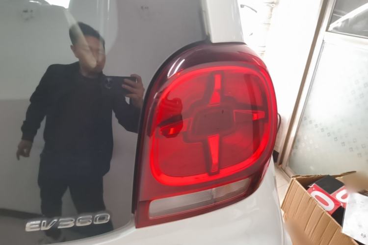 Used Roewe Clever 2022 311km QiQi BoBo Edition Right Rear Taillight