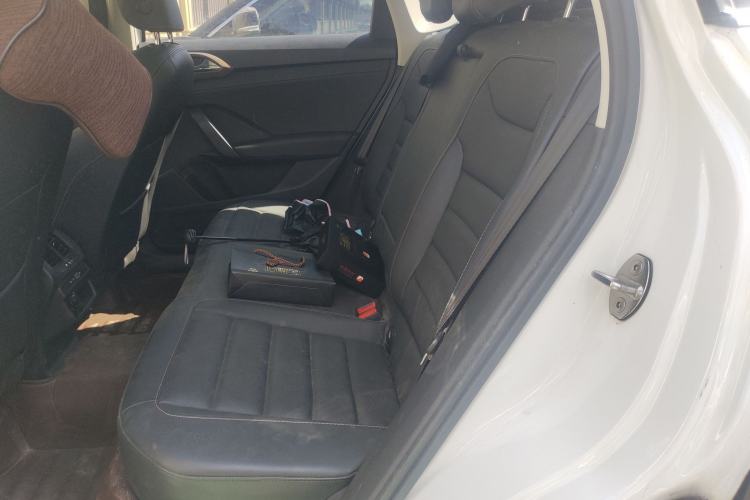 Used Volkswagen Tharu 2020 280TSI Two-Wheel Drive Luxury Plus Version China VI Standard
