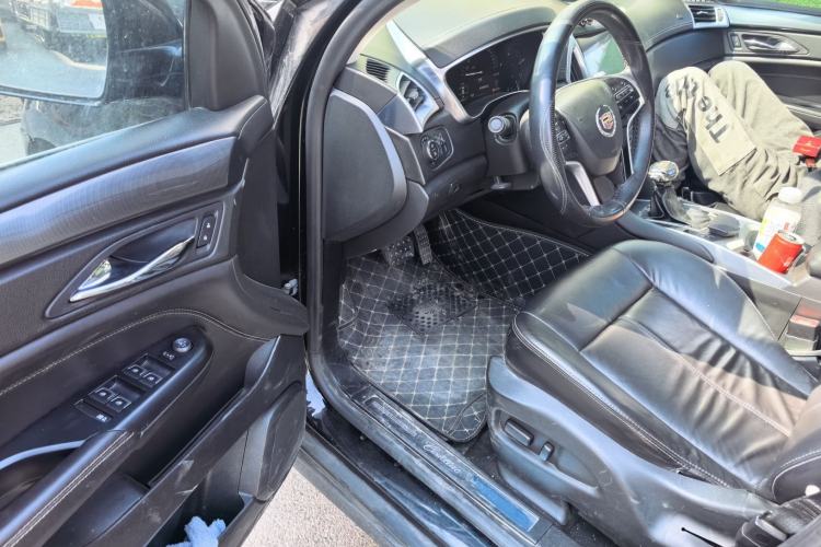 Used Cadillac SRX 2014 3.0L Comfort Model
