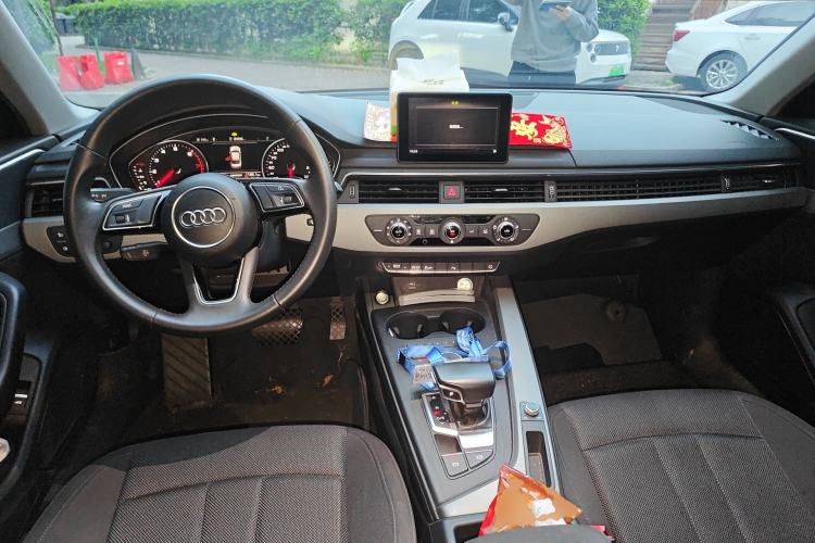 Used Audi A4L 2018 30th Anniversary Edition 40 TFSI Trendy Model