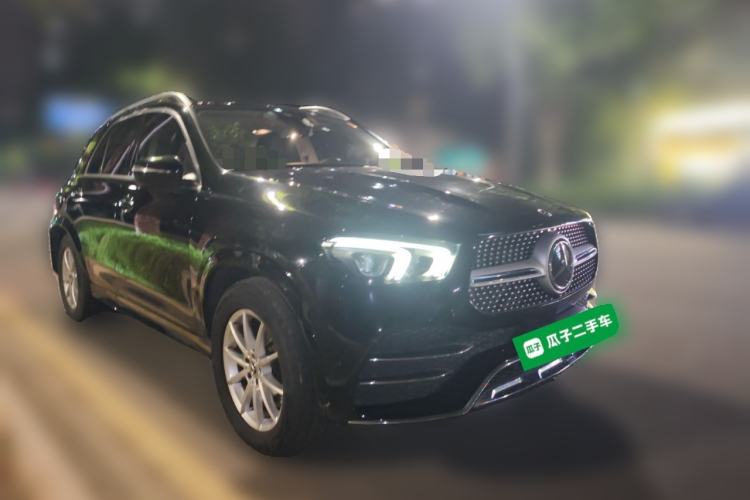 Used Mercedes-Benz GLE 2020 Restyled GLE 350 4MATIC Fashion Edition Front Right 45 Deg